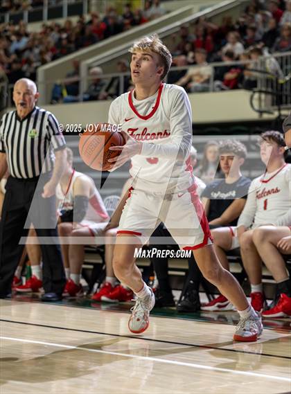 Thumbnail 3 in Zane Trace vs Minford (OHSAA D5 District Final) photogallery.
