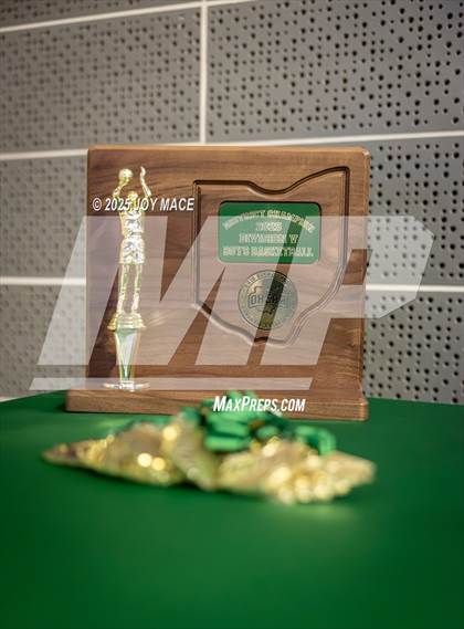 Thumbnail 1 in Zane Trace vs Minford (OHSAA D5 District Final) photogallery.