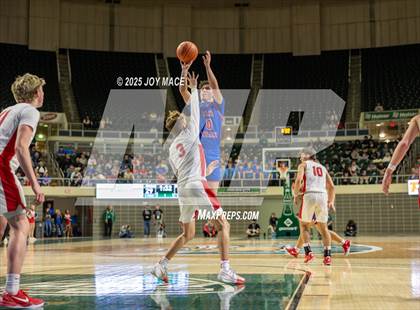 Thumbnail 3 in Zane Trace vs Minford (OHSAA D5 District Final) photogallery.