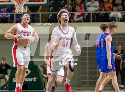 Thumbnail 2 in Zane Trace vs Minford (OHSAA D5 District Final) photogallery.