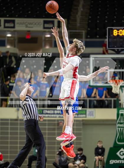 Thumbnail 3 in Zane Trace vs Minford (OHSAA D5 District Final) photogallery.
