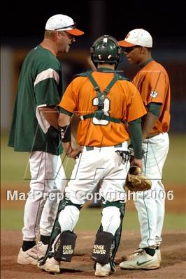 Thumbnail 2 in Riverside Poly vs Lakewood (Section Playoffs) photogallery.