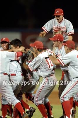 Thumbnail 3 in Riverside Poly vs Lakewood (Section Playoffs) photogallery.