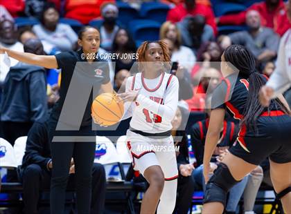 Thumbnail 2 in Hardaway vs Baldwin (GHSA 4A State Championship) photogallery.