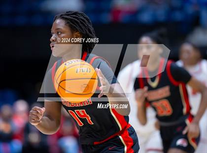 Thumbnail 2 in Hardaway vs Baldwin (GHSA 4A State Championship) photogallery.