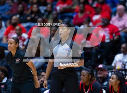 Thumbnail 1 in Hardaway vs Baldwin (GHSA 4A State Championship) photogallery.