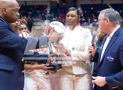 Thumbnail 1 in Hardaway vs Baldwin (GHSA 4A State Championship) photogallery.