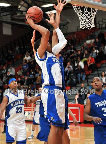 Thumbnail 2 in Windward vs. Lutheran (CIF SS D5AA Final) photogallery.