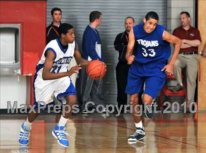 Thumbnail 3 in Windward vs. Lutheran (CIF SS D5AA Final) photogallery.