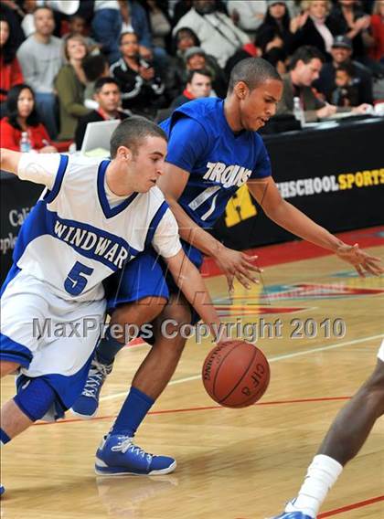 Thumbnail 2 in Windward vs. Lutheran (CIF SS D5AA Final) photogallery.
