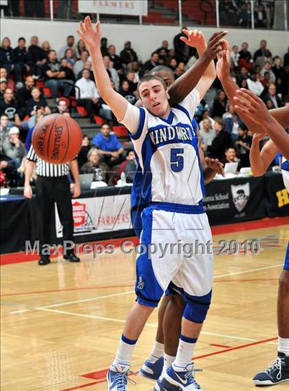 Thumbnail 3 in Windward vs. Lutheran (CIF SS D5AA Final) photogallery.