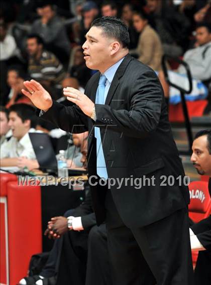 Thumbnail 3 in Windward vs. Lutheran (CIF SS D5AA Final) photogallery.