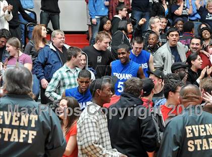 Thumbnail 3 in Windward vs. Lutheran (CIF SS D5AA Final) photogallery.