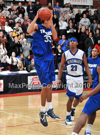 Thumbnail 1 in Windward vs. Lutheran (CIF SS D5AA Final) photogallery.