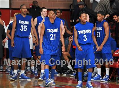 Thumbnail 2 in Windward vs. Lutheran (CIF SS D5AA Final) photogallery.