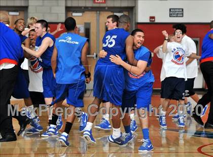 Thumbnail 3 in Windward vs. Lutheran (CIF SS D5AA Final) photogallery.