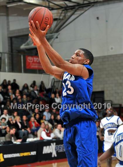 Thumbnail 1 in Windward vs. Lutheran (CIF SS D5AA Final) photogallery.