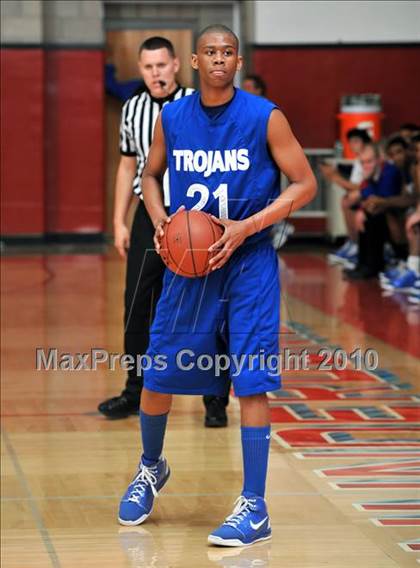 Thumbnail 3 in Windward vs. Lutheran (CIF SS D5AA Final) photogallery.