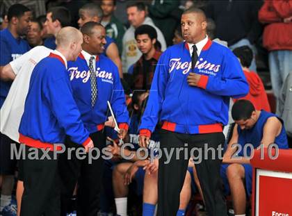 Thumbnail 1 in Windward vs. Lutheran (CIF SS D5AA Final) photogallery.