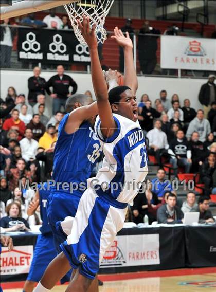 Thumbnail 2 in Windward vs. Lutheran (CIF SS D5AA Final) photogallery.