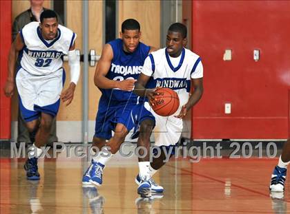 Thumbnail 3 in Windward vs. Lutheran (CIF SS D5AA Final) photogallery.