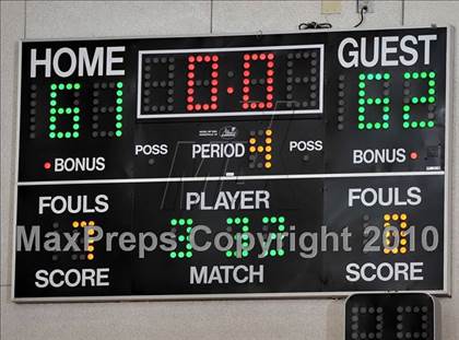 Thumbnail 3 in Windward vs. Lutheran (CIF SS D5AA Final) photogallery.