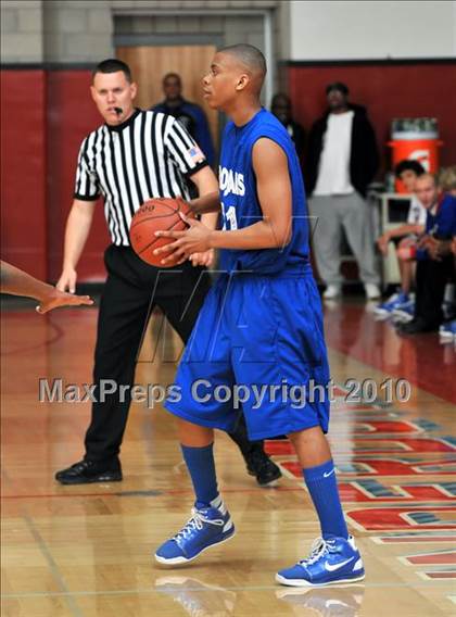 Thumbnail 2 in Windward vs. Lutheran (CIF SS D5AA Final) photogallery.