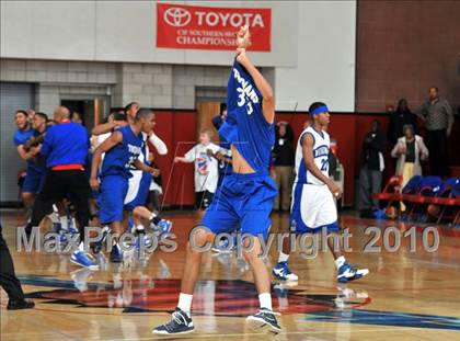 Thumbnail 2 in Windward vs. Lutheran (CIF SS D5AA Final) photogallery.