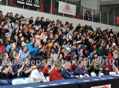 Thumbnail 3 in Windward vs. Lutheran (CIF SS D5AA Final) photogallery.