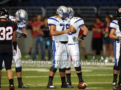 Thumbnail 2 in Georgetown vs. Harker Heights (Dave Campbell's Texas Football Classic) photogallery.