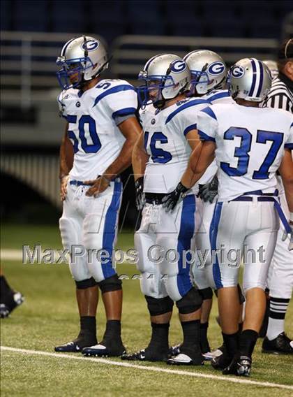 Thumbnail 1 in Georgetown vs. Harker Heights (Dave Campbell's Texas Football Classic) photogallery.