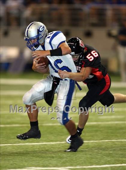 Thumbnail 2 in Georgetown vs. Harker Heights (Dave Campbell's Texas Football Classic) photogallery.