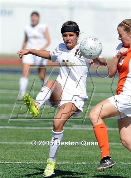 Thumbnail 2 in West vs. Cypress (CIF SS D3 Final) photogallery.