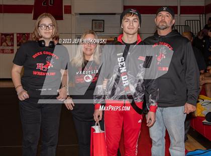 Thumbnail 3 in Hoke County Senior Night photogallery.