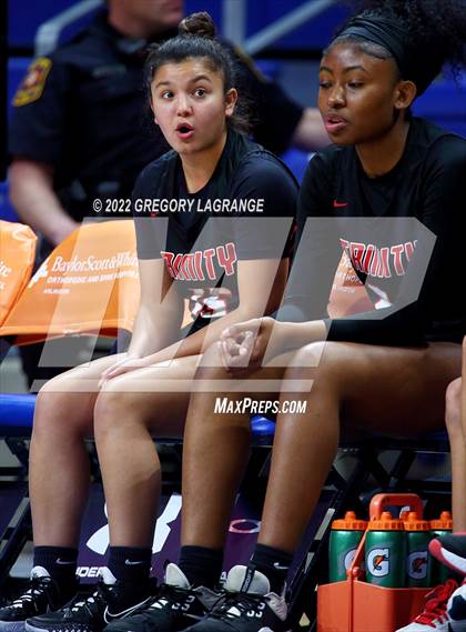 Thumbnail 1 in Trinity vs Keller (UIL 6A Bi-District Playoff) photogallery.