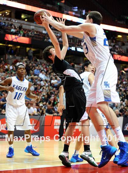 Thumbnail 3 in Santa Margarita vs. Brea Olinda (CIF SS 3AA Final) photogallery.