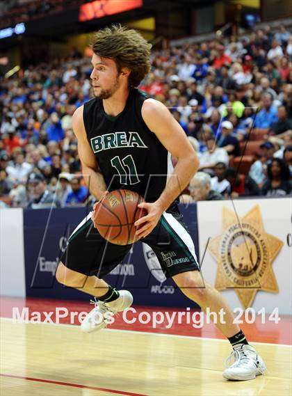 Thumbnail 1 in Santa Margarita vs. Brea Olinda (CIF SS 3AA Final) photogallery.