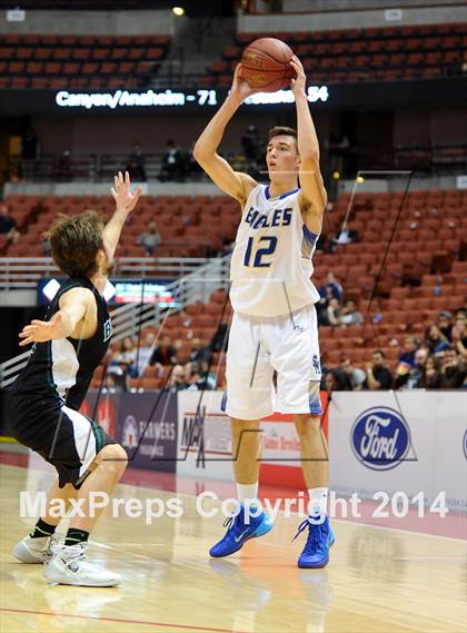 Thumbnail 1 in Santa Margarita vs. Brea Olinda (CIF SS 3AA Final) photogallery.