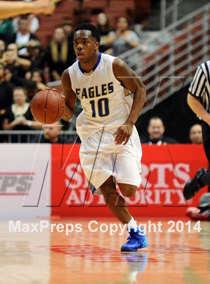 Thumbnail 3 in Santa Margarita vs. Brea Olinda (CIF SS 3AA Final) photogallery.
