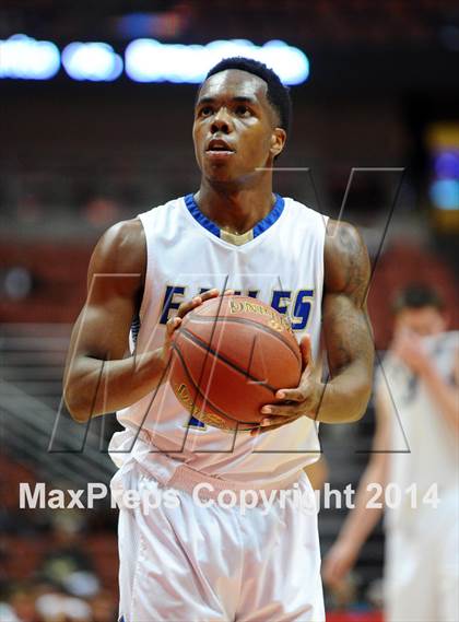 Thumbnail 3 in Santa Margarita vs. Brea Olinda (CIF SS 3AA Final) photogallery.
