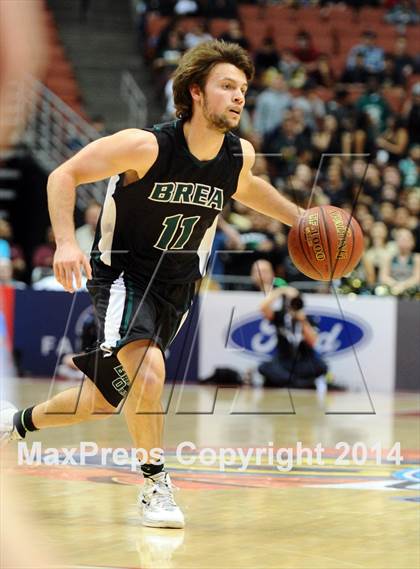 Thumbnail 2 in Santa Margarita vs. Brea Olinda (CIF SS 3AA Final) photogallery.