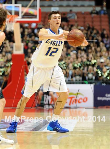 Thumbnail 3 in Santa Margarita vs. Brea Olinda (CIF SS 3AA Final) photogallery.