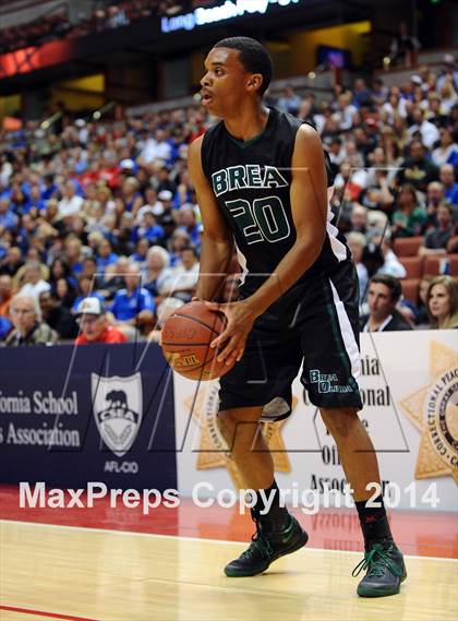 Thumbnail 2 in Santa Margarita vs. Brea Olinda (CIF SS 3AA Final) photogallery.