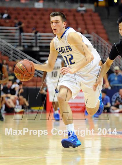 Thumbnail 2 in Santa Margarita vs. Brea Olinda (CIF SS 3AA Final) photogallery.