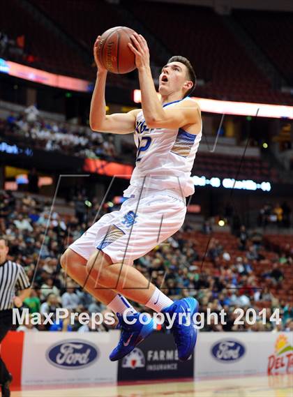 Thumbnail 1 in Santa Margarita vs. Brea Olinda (CIF SS 3AA Final) photogallery.
