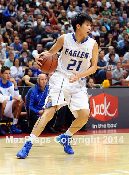 Thumbnail 2 in Santa Margarita vs. Brea Olinda (CIF SS 3AA Final) photogallery.
