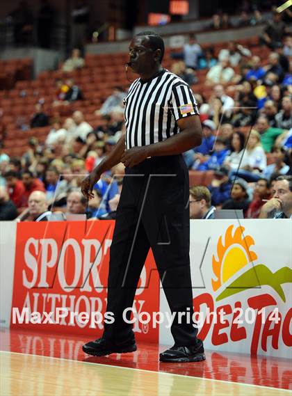 Thumbnail 1 in Santa Margarita vs. Brea Olinda (CIF SS 3AA Final) photogallery.