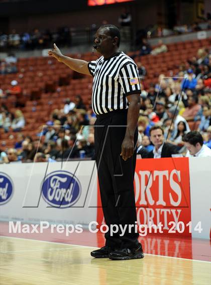 Thumbnail 3 in Santa Margarita vs. Brea Olinda (CIF SS 3AA Final) photogallery.