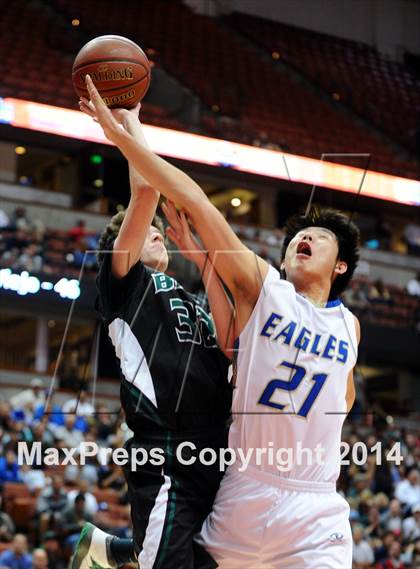 Thumbnail 2 in Santa Margarita vs. Brea Olinda (CIF SS 3AA Final) photogallery.