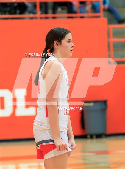 Thumbnail 2 in Grand Saline vs Mineola photogallery.